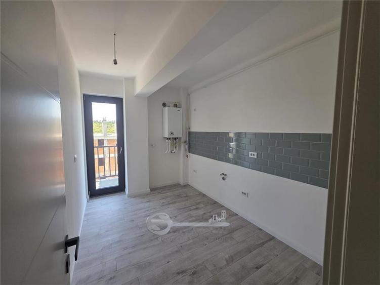 Apartament cu 2 camere decomandat în Aeroport