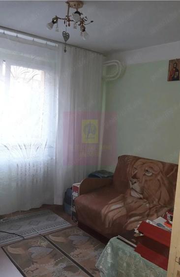 Apartament cu 2 camere decomandat în Colentina