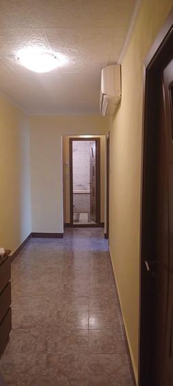 Apartament cu 3 camere decomandat în 1 Decembrie