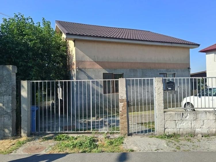 Casă individuală cu 5 camere cu Garaj în Valu lui Traian