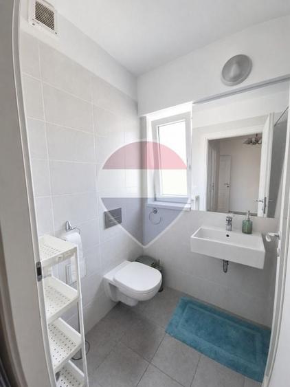 Apartament cu 2 camere semidecomandat, mobilat în Floreasca