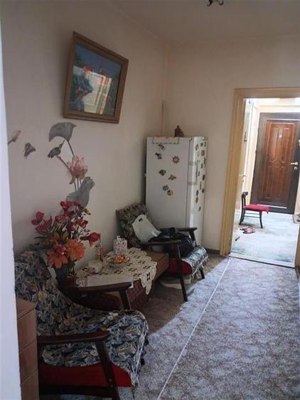 Apartament cu 3 camere decomandat în Gară