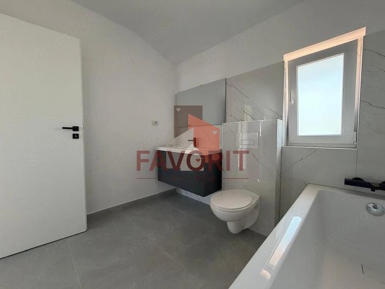 Casă cu 4 camere cu Teren 250 Mp în Săcălaz