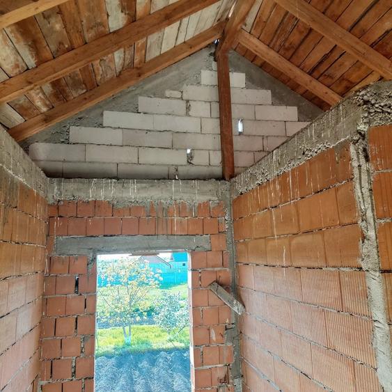 Casă cu 3 camere cu Teren 500 Mp în Sânmihaiu German