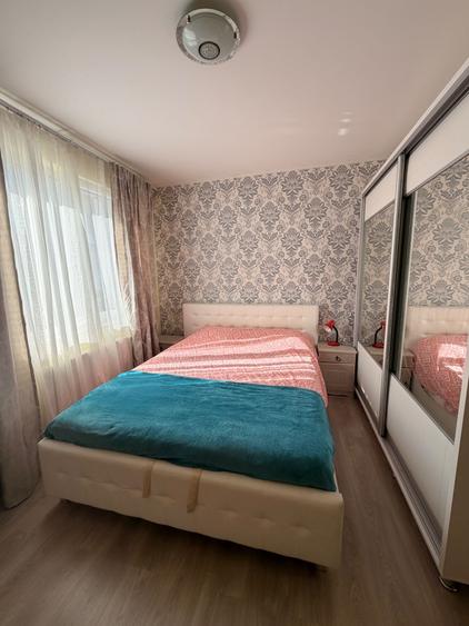 Apartament cu 2 camere decomandat în Florești