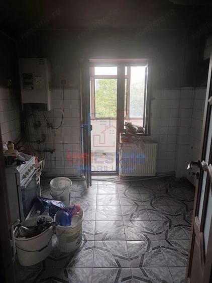 Apartament cu 2 camere decomandat în Filiași