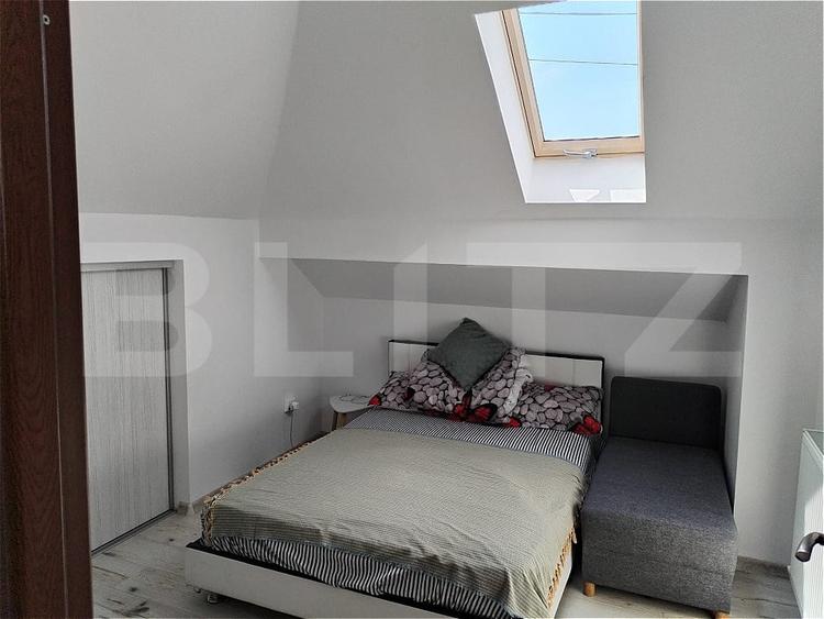 Apartament cu 2 camere semidecomandat, mobilat în Florești