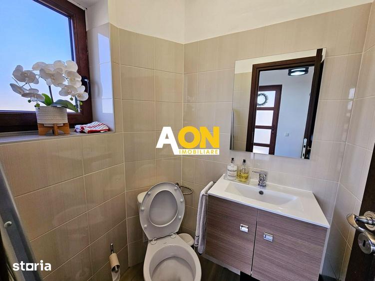 Casă cu 4 camere cu Teren 230 Mp în Lipoveni