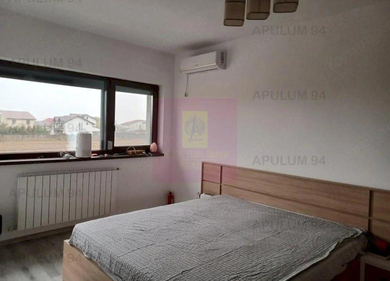 Casă cu 4 camere cu Teren 568 Mp în Săbăreni