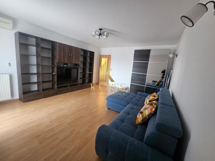 Apartament cu 3 camere decomandat, mobilat în Doamna Ghica
