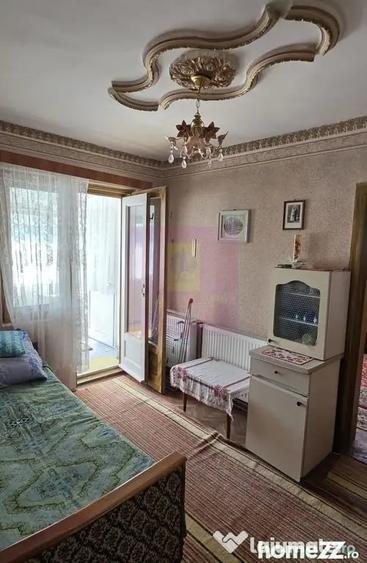 Casă cu 5 camere cu Teren 330 Mp în Slobozia