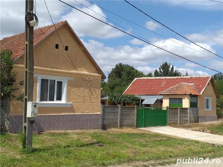 Casă cu 3 camere cu Teren 10000 Mp în Gherteniș