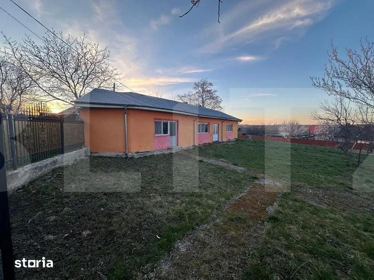 Casă cu 3 camere cu Teren 1867 Mp în Broscăuți