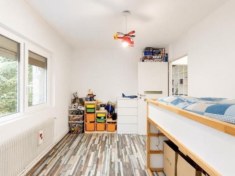 Apartament cu 2 camere semidecomandat, mobilat în Bogdăneștilor
