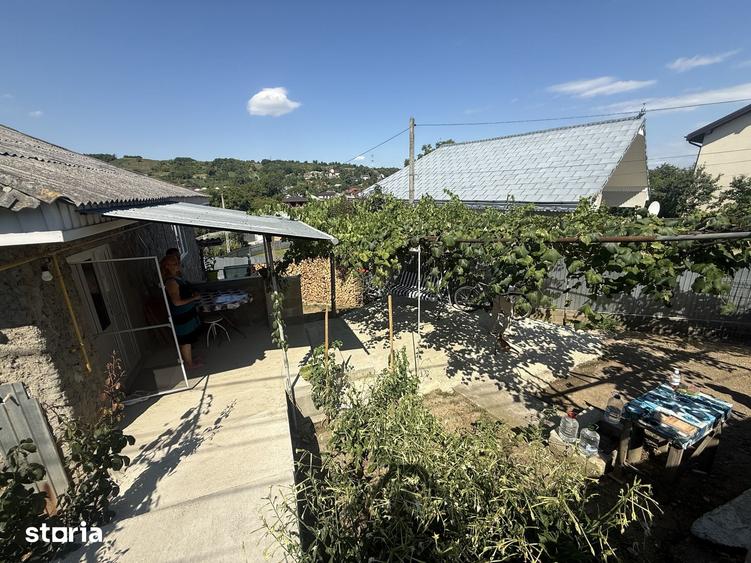 Casă cu 3 camere cu Teren 1100 Mp în Mărgineni