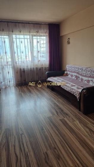 Apartament cu 3 camere decomandat, mobilat în Giurgiului