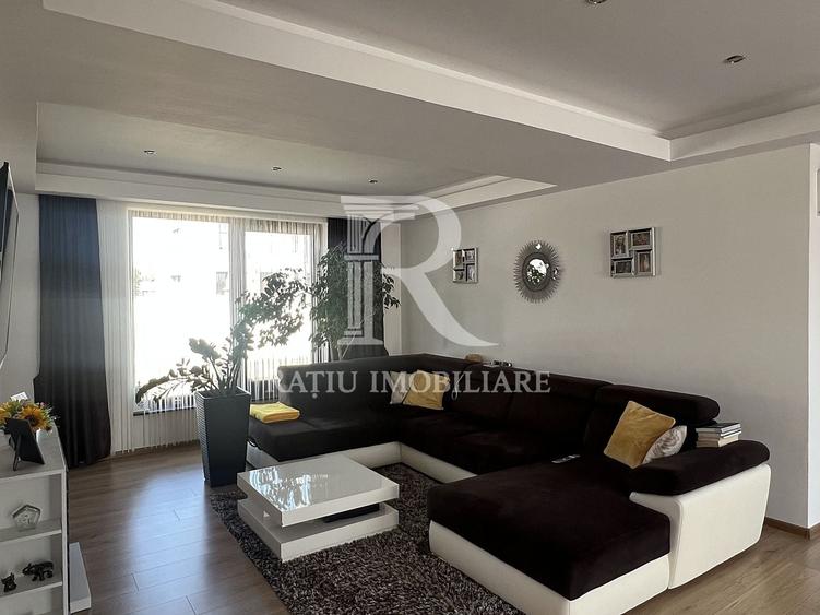 Casă individuală cu 5 camere cu Canalizare în Iosia