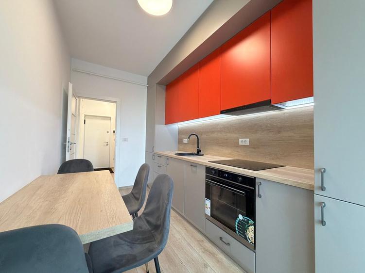 Apartament cu 2 camere decomandat în Giroc