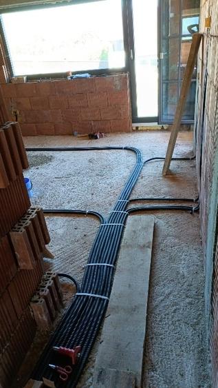 Casă individuală cu 4 camere cu Teren 300 Mp în Gârleni