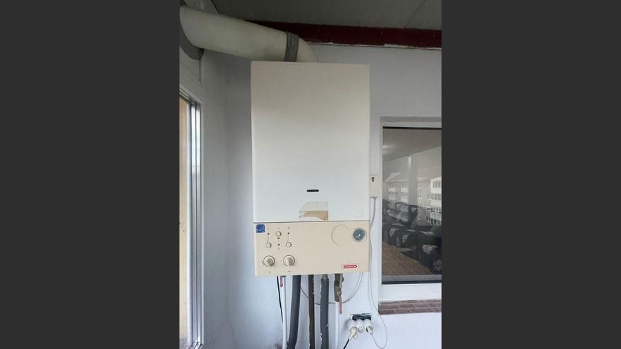 Apartament cu 3 camere decomandat, mobilat în Luncă