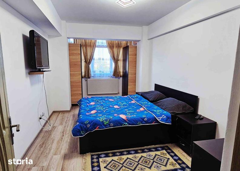 Apartament cu 3 camere decomandat în Burdujeni