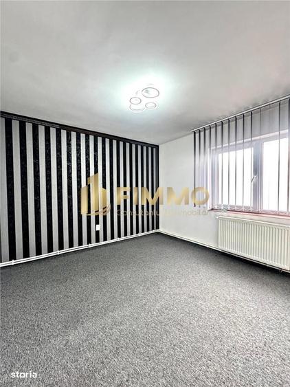 Spațiu comercial, de 80 mp, în Obcini