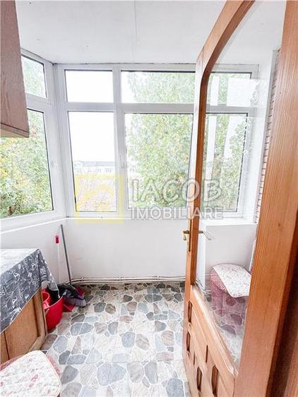 Apartament cu 2 camere decomandat în Mioriței