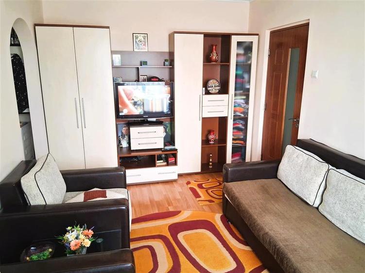 Apartament cu 2 camere semidecomandat în Electroprecizia