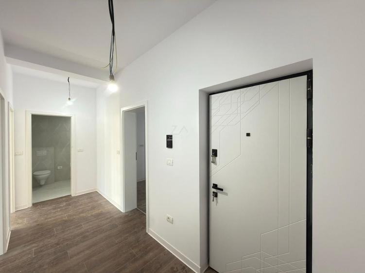 Bloc finalizat. Decomandat. 2 balcoane. Spatiu pod. - 10