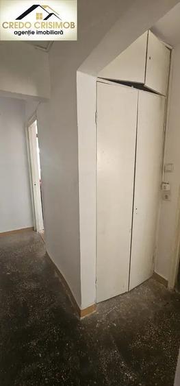 Apartament cu 3 camere decomandat în Luncă
