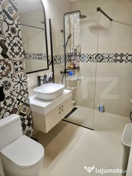 Apartament cu 2 camere semidecomandat în Romanești