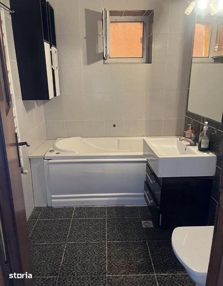 Apartament cu 3 camere decomandat în Țiglina 1