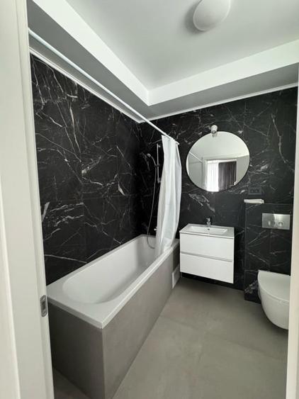 Duplex cu 5 camere cu Teren 225 Mp în Central