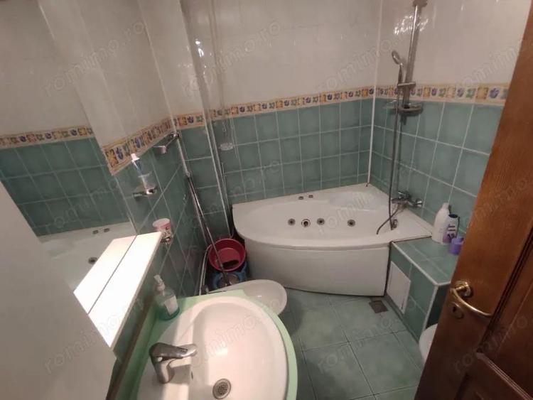 Apartament 2 camere semidecomandat, 50 mp, zona 1 Mai - 1