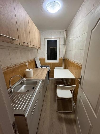Închiriez apartament 2 camere, semidecomandat-Piata Progresul - 7