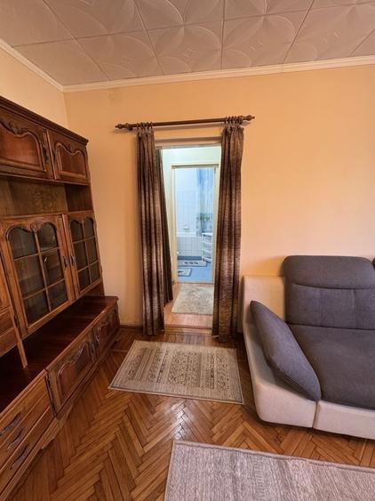 Apartament cu 2 camere semidecomandat în Micro 4