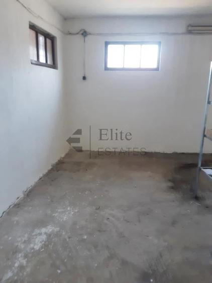 Casă cu Teren 4000 Mp în Chijic