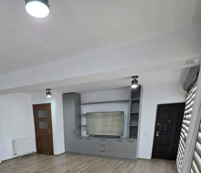 Garsonieră în Platoul Izvor