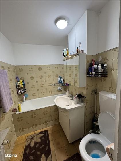 Apartament cu 3 camere decomandat în Giurgiului