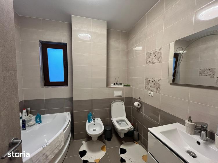 Apartament cu 3 camere în Miroslava