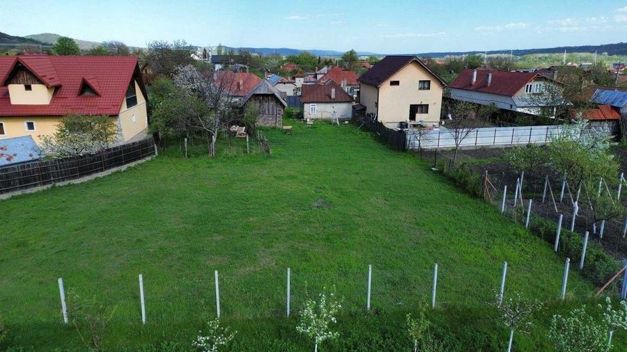 Casă cu 3 camere în Central
