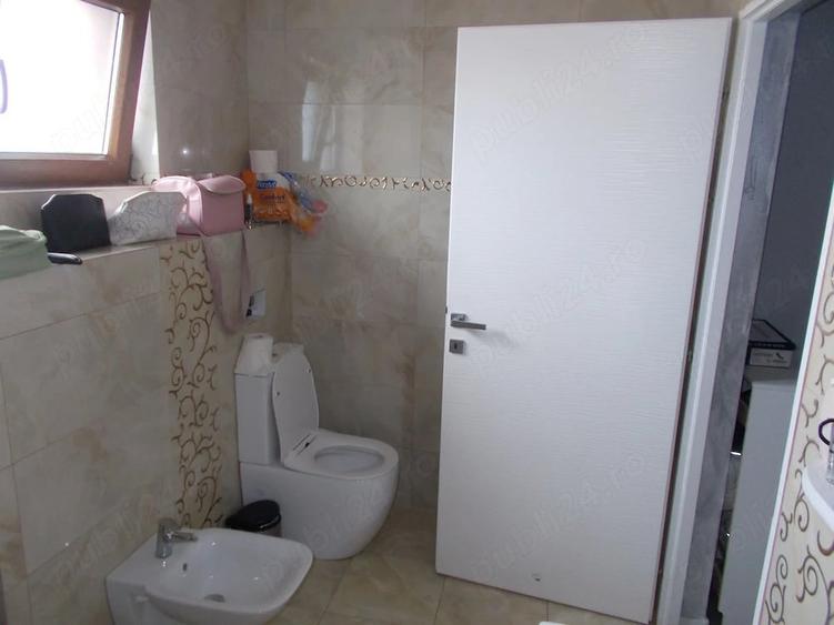 Casă cu 2 camere cu Teren 533 Mp în Simion Bărnuțiu