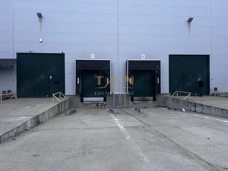 Spațiu comercial, de 3,045 mp, în Giarmata