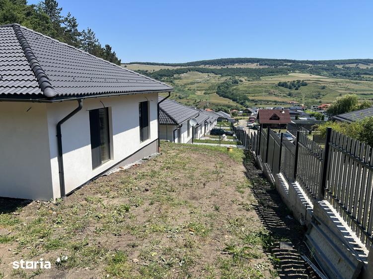 Casă cu 4 camere cu Teren 500 Mp în Baciu