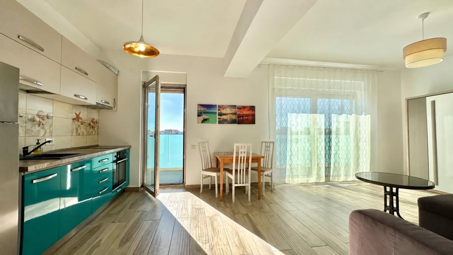 Apartament cu 2 camere decomandat, mobilat în Mamaia-Sat