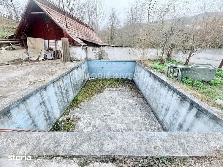 Casa individuala D+P+M, 4 camere, teren 1400 mp, curte generoasa,Cetea - 2