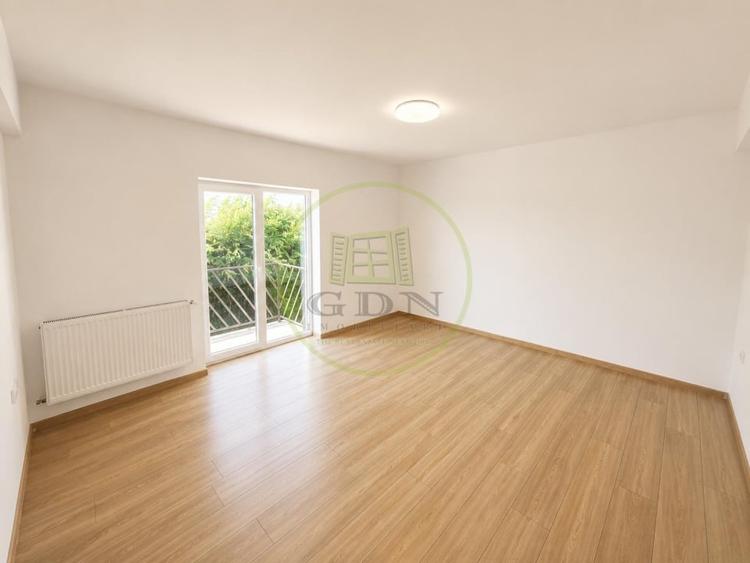 Casă individuală cu 5 camere cu Teren 500 Mp în Corbeanca