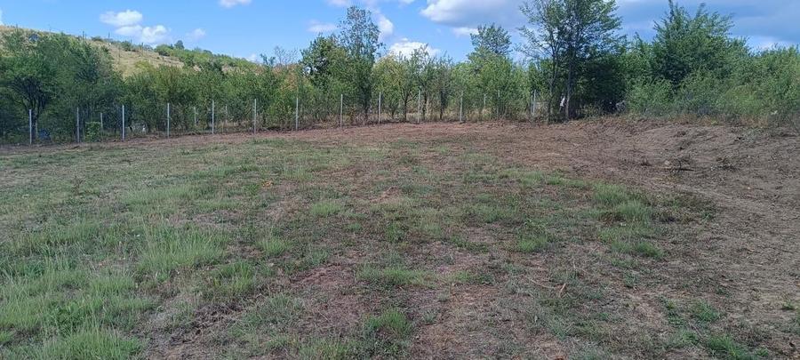 Teren Construcții intravilan de 500 mp, în Exterior Est