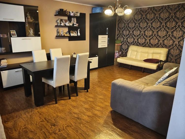 Casă cu Teren 1000 Mp în Central
