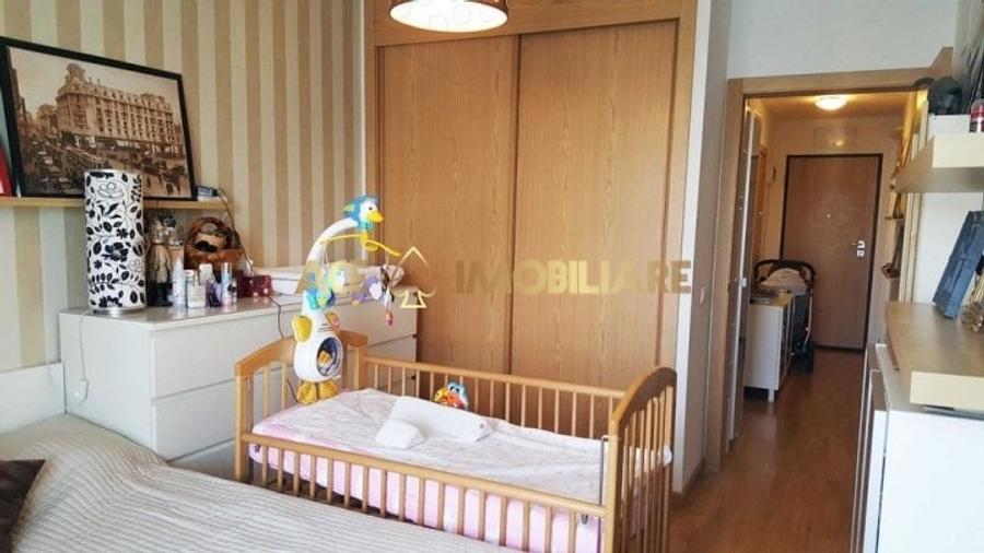 Apartament cu 2 camere decomandat, mobilat în Costin Georgian